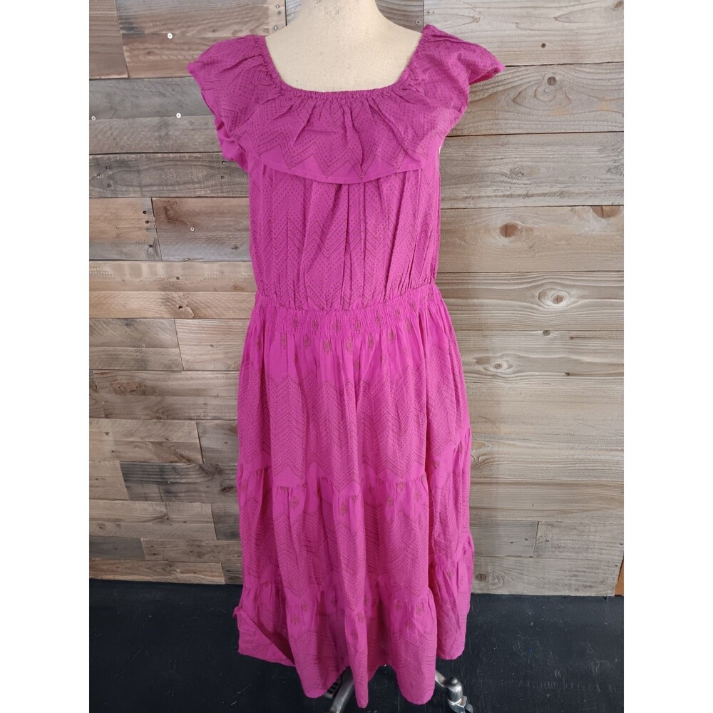 Destination 365 Off the Shoulder Tiered Dress Sz. MP Ruffle Fuchsia 100% Cotton